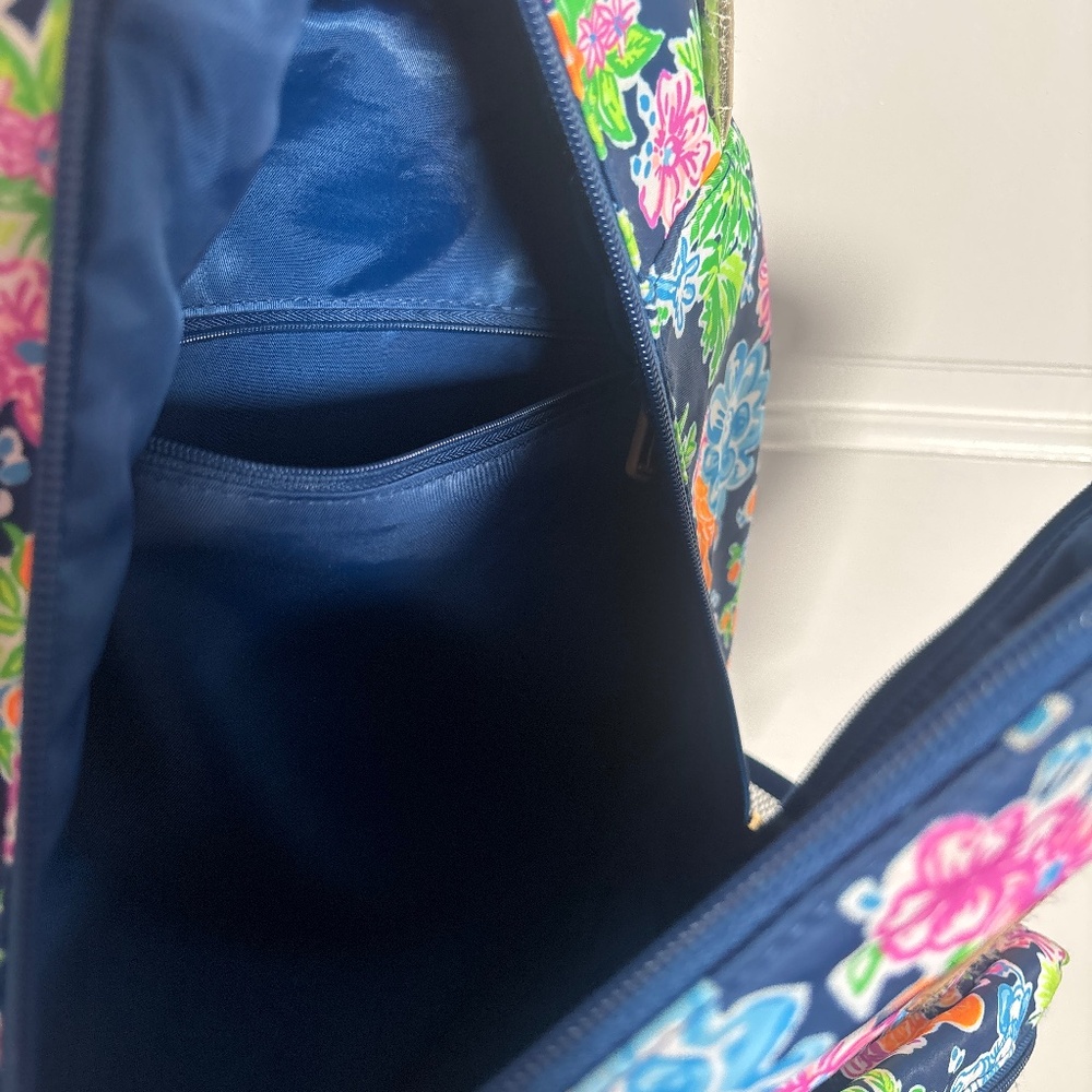 Blue Lilly Disney backpack - Picture 7 of 7